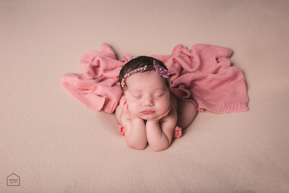 Newborn - Ravylla